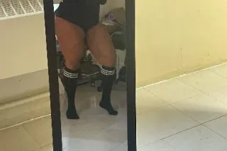 Its a real Queens Birthday 😝😝😝... - Image 2