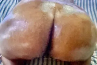 Its a real Queens Birthday 😝😝😝... - Image 1