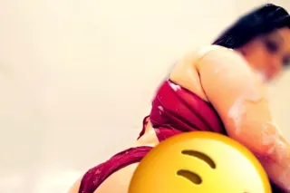 Roses Are Red And I Give The Best 😜🤭❣ - Image 4