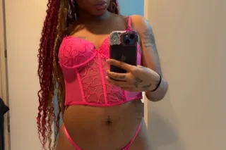 UBER LYFT OUTCALL/ FETISH/PSE/GFE EXTRAS $$$ OUTCALLS W UBER OR LYFT ONLY! - Image 5